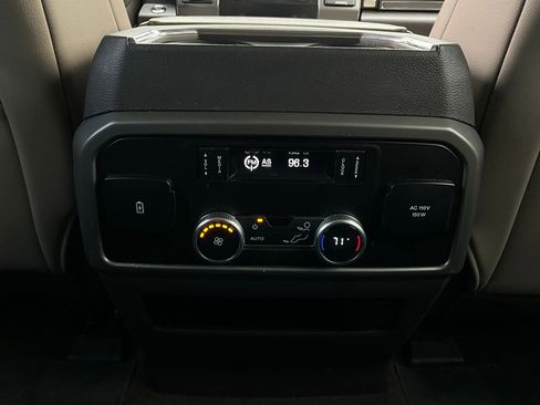 Used 2020 Ford Expedition XLT w/ Equipment Group 202A image 13