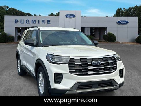 New 2026 Ford Explorer Active RWD image 1