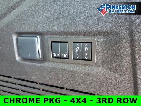 Used 2022 GMC Yukon SLT w/ SLT Premium Package image 17