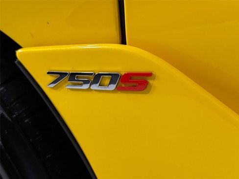 Used 2024 McLaren 750S Spider image 37