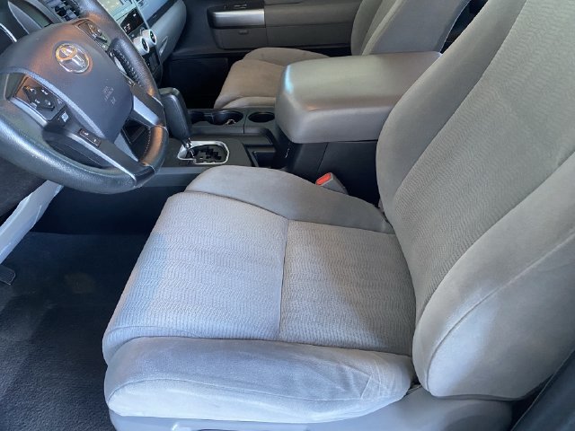 Used 2020 Toyota Sequoia SR5 w/ Carpet Mat Package (TMS) RWD image 18