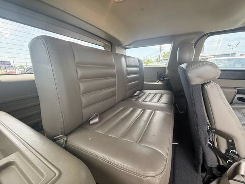 Used 2003 HUMMER H2 w/ Preferred Equipment Group AWD/4WD image 21