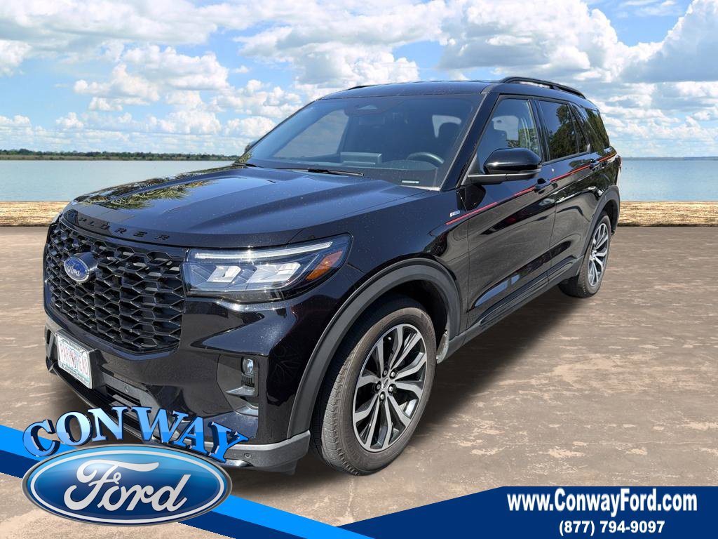 Certified 2025 Ford Explorer ST-Line w/ Premium Package RWD image 1