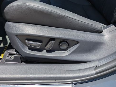 New 2026 Toyota Camry XSE FWD image 11