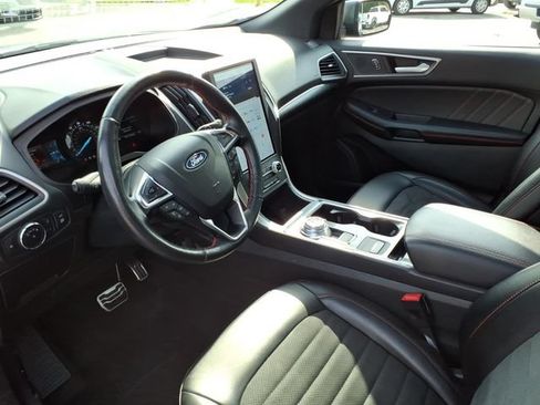 Used 2022 Ford Edge SEL AWD/4WD image 3
