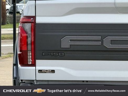 Used 2025 Ford F150 Raptor image 9
