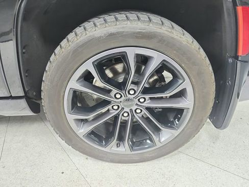 Used 2022 Jeep Grand Wagoneer Series II AWD/4WD image 48