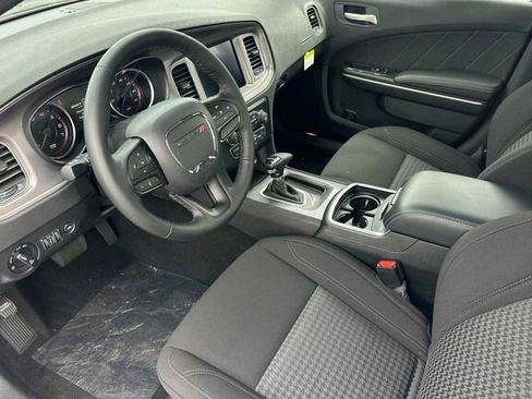New 2023 Dodge Charger SXT w/ Cold Weather Package image 10