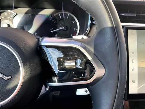 Used 2021 Jaguar F-PACE S image 19