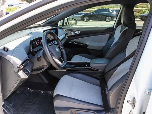Used 2023 Volkswagen ID.4 Pro RWD image 18