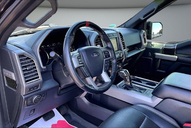 Used 2018 Ford F150 Raptor w/ Equipment Group 802A Luxury AWD/4WD image 18