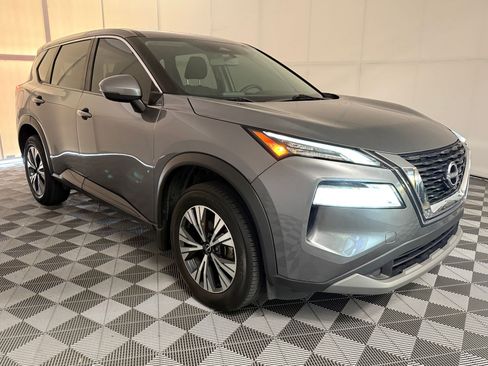 Used 2022 Nissan Rogue SV FWD image 7