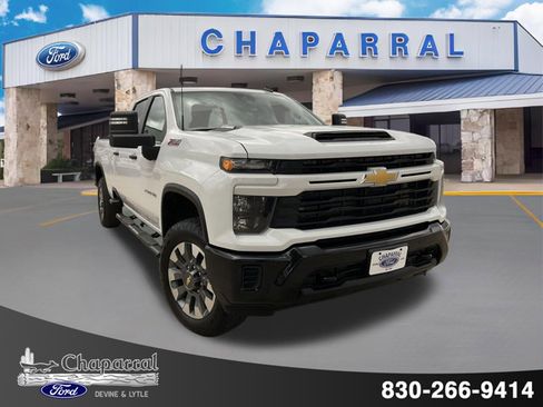 Used 2025 Chevrolet Silverado 2500 Custom w/ Custom Value Package AWD/4WD image 24