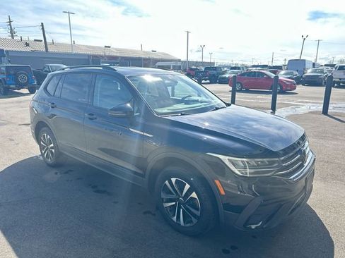 Used 2023 Volkswagen Tiguan S AWD/4WD image 11