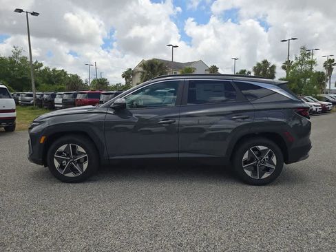 New 2026 Hyundai Tucson SEL FWD image 3