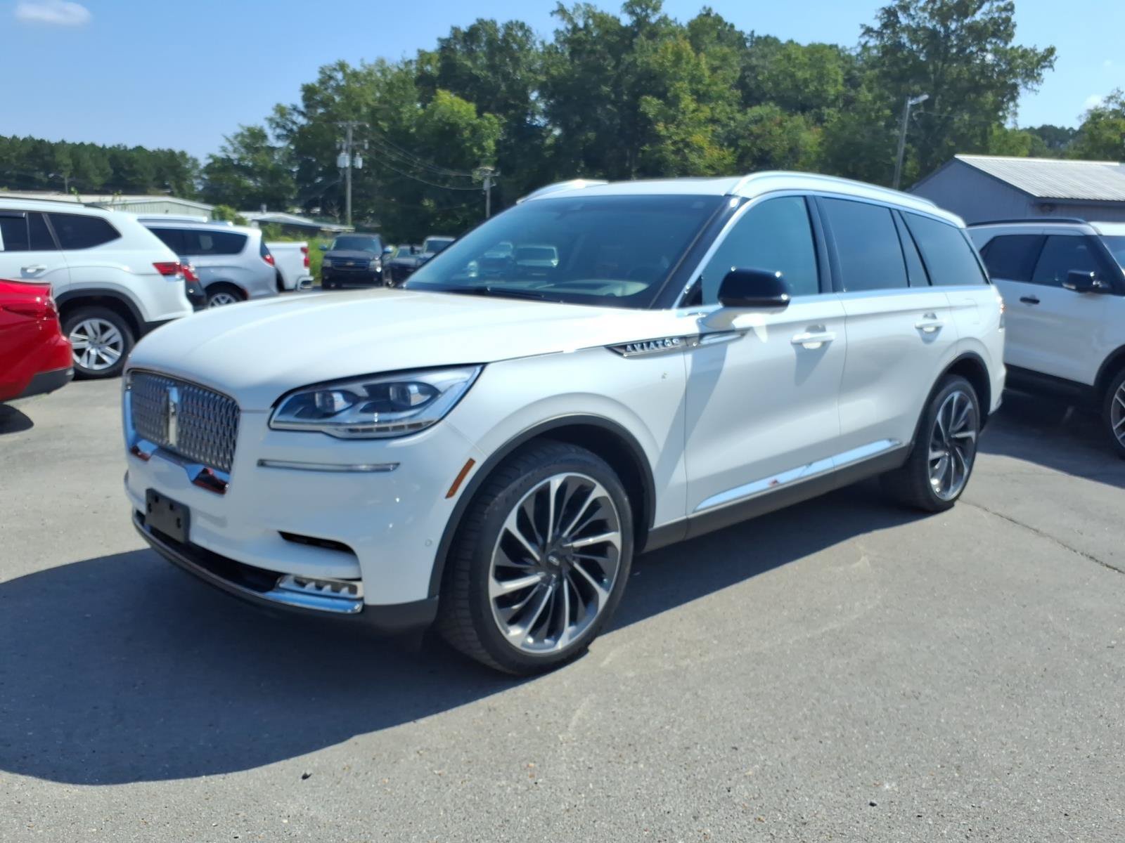 Used 2020 Lincoln Aviator Reserve w/ Equipment Group 202A AWD/4WD image 1