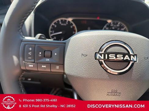 Certified 2026 Nissan Rogue SV AWD/4WD image 25
