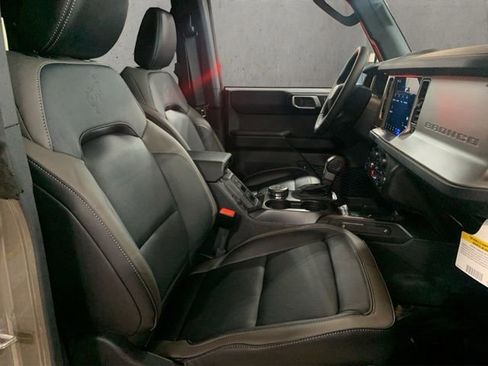 New 2026 Ford Bronco Outer Banks AWD/4WD image 18