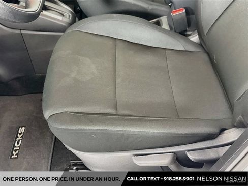 Certified 2025 Nissan Kicks Play S FWD image 18