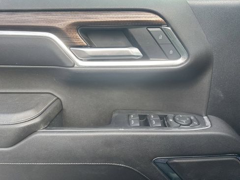 Used 2023 Chevrolet Silverado 1500 LT image 10