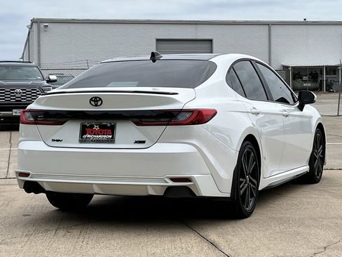 Used 2026 Toyota Camry XSE w/ Premium Package FWD image 4