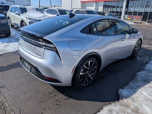 Used 2024 Toyota Prius Prime image 7