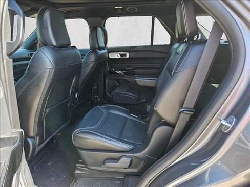 Used 2023 Ford Explorer ST w/ Equipment Group 401A image 17