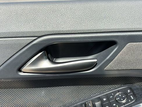 Used 2024 Lexus GX 550 w/ Accessory Package (2T) image 11