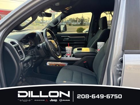 Used 2022 RAM 1500 Big Horn AWD/4WD image 9