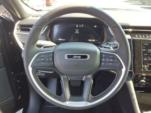 New 2026 Jeep Grand Cherokee L Laredo AWD/4WD image 12