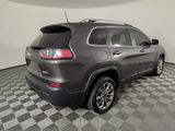 Certified 2019 Jeep Cherokee Latitude Plus w/ Trailer Tow Group image 4