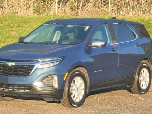 Used 2024 Chevrolet Equinox LT image 5