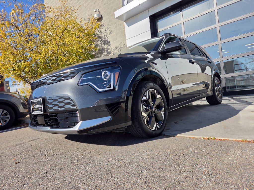 Certified 2026 Kia Niro Wind w/ Wind Preserve Package FWD image 33