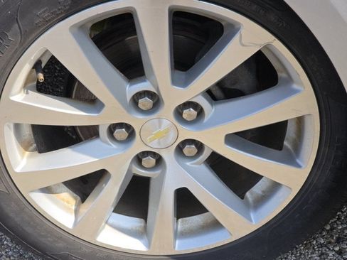 Used 2016 Chevrolet Malibu LTZ FWD image 11