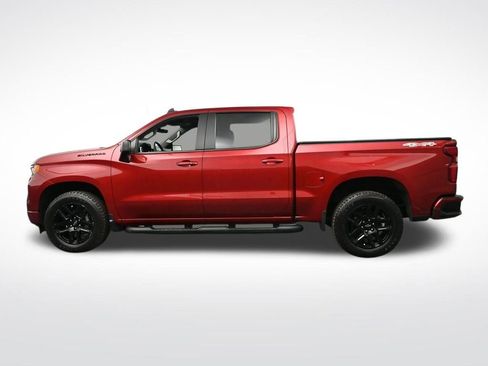 Used 2023 Chevrolet Silverado 1500 RST AWD/4WD image 2