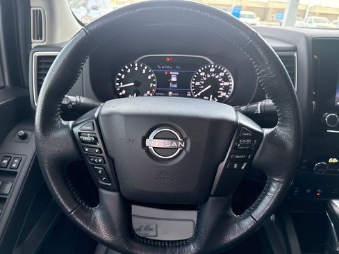 Used 2023 Nissan Frontier SV w/ SV Convenience Package AWD/4WD image 18