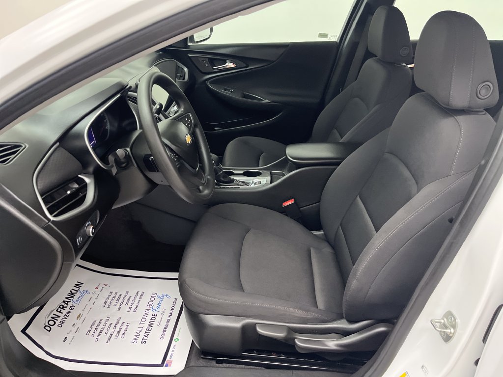 Used 2024 Chevrolet Malibu LS FWD image 12