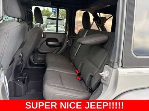 Used 2021 Jeep Wrangler Unlimited Sport AWD/4WD image 15
