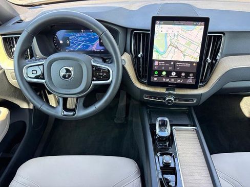 Used 2026 Volvo XC60 B5 Core w/ Climate Package AWD/4WD image 17