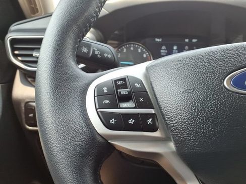 Certified 2023 Ford Explorer Limited w/ Equipment Group 301A AWD/4WD image 16