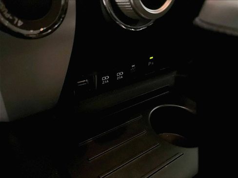 Used 2020 Toyota Tundra SR5 image 29