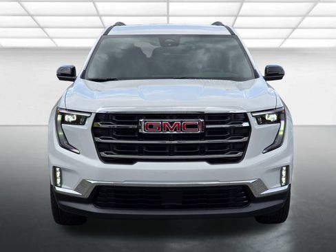 New 2026 GMC Acadia Elevation w/ Elevation Premium Package AWD/4WD image 17