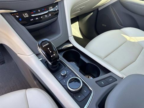 Certified 2021 Cadillac XT5 Premium Luxury image 25