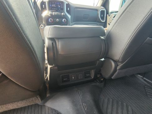 Used 2022 Chevrolet Silverado 2500 LT w/ Midnight Edition AWD/4WD image 22