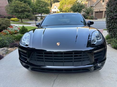 Used 2016 Porsche Macan S image 2