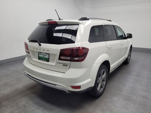 Used 2017 Dodge Journey Crossroad image 9