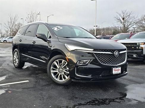 Certified 2023 Buick Enclave Avenir w/ Avenir Technology Package image 2
