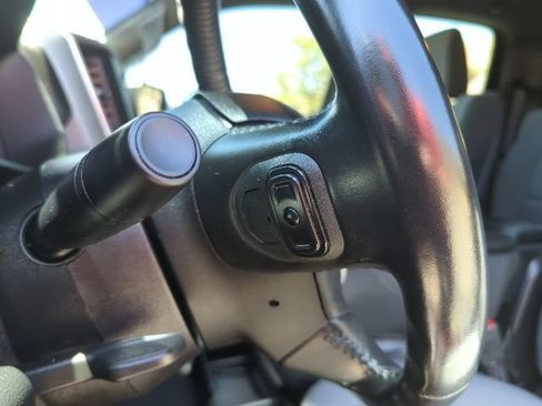 Used 2022 RAM 1500 Big Horn RWD image 15