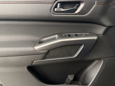 New 2026 Nissan Pathfinder Rock Creek image 23