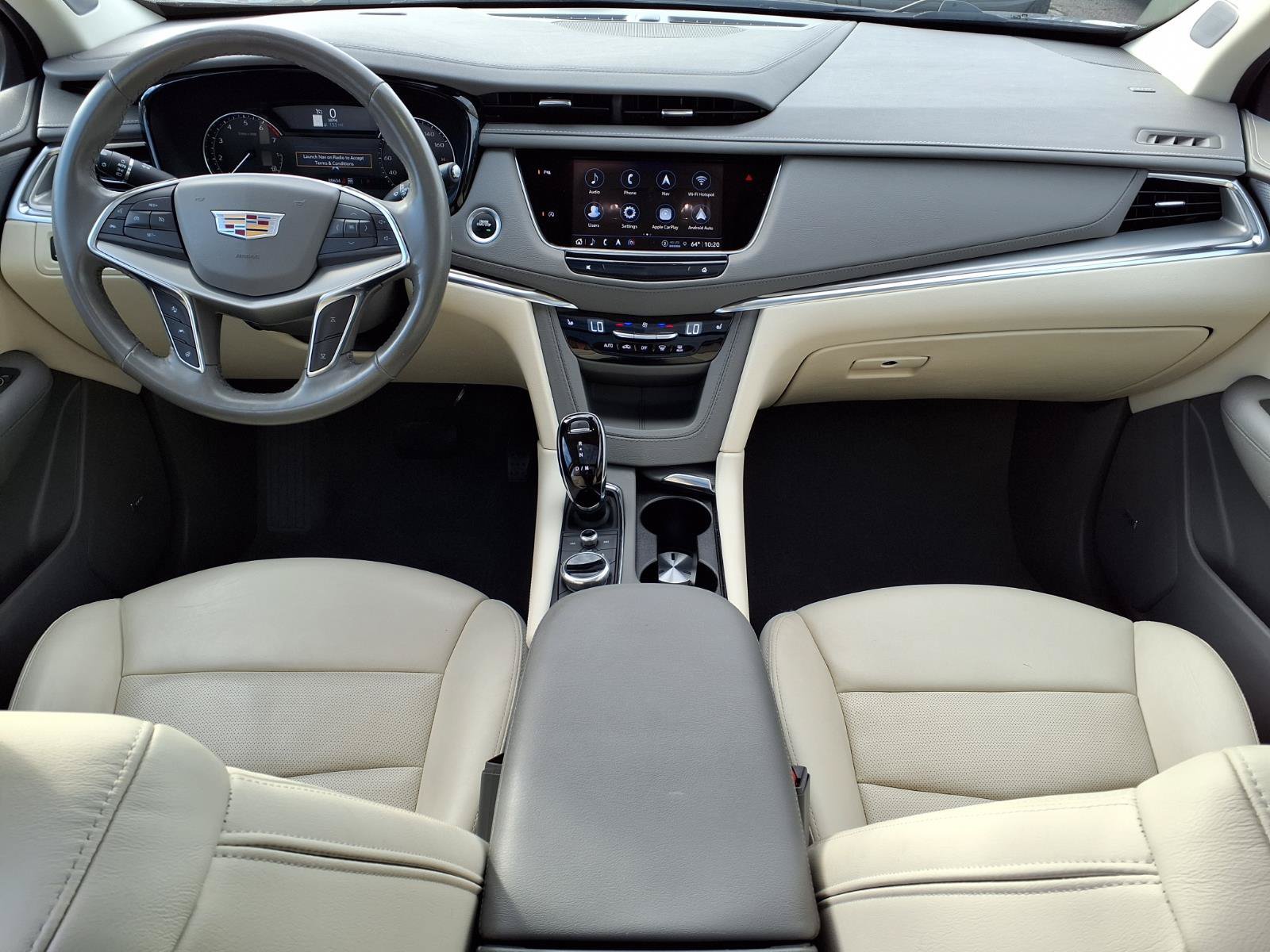 Used 2024 Cadillac XT5 Premium Luxury w/ LPO, Floor Liner Package AWD/4WD image 11